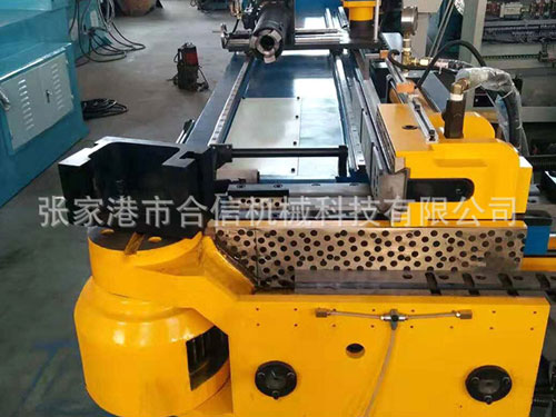 全自動彎管機大小和模具大小關系